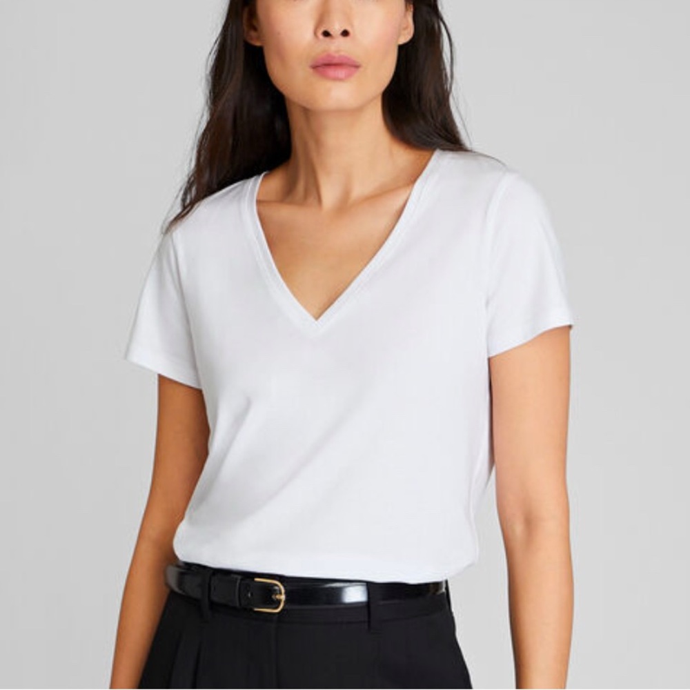 Club Monaco White V-Neck Tee